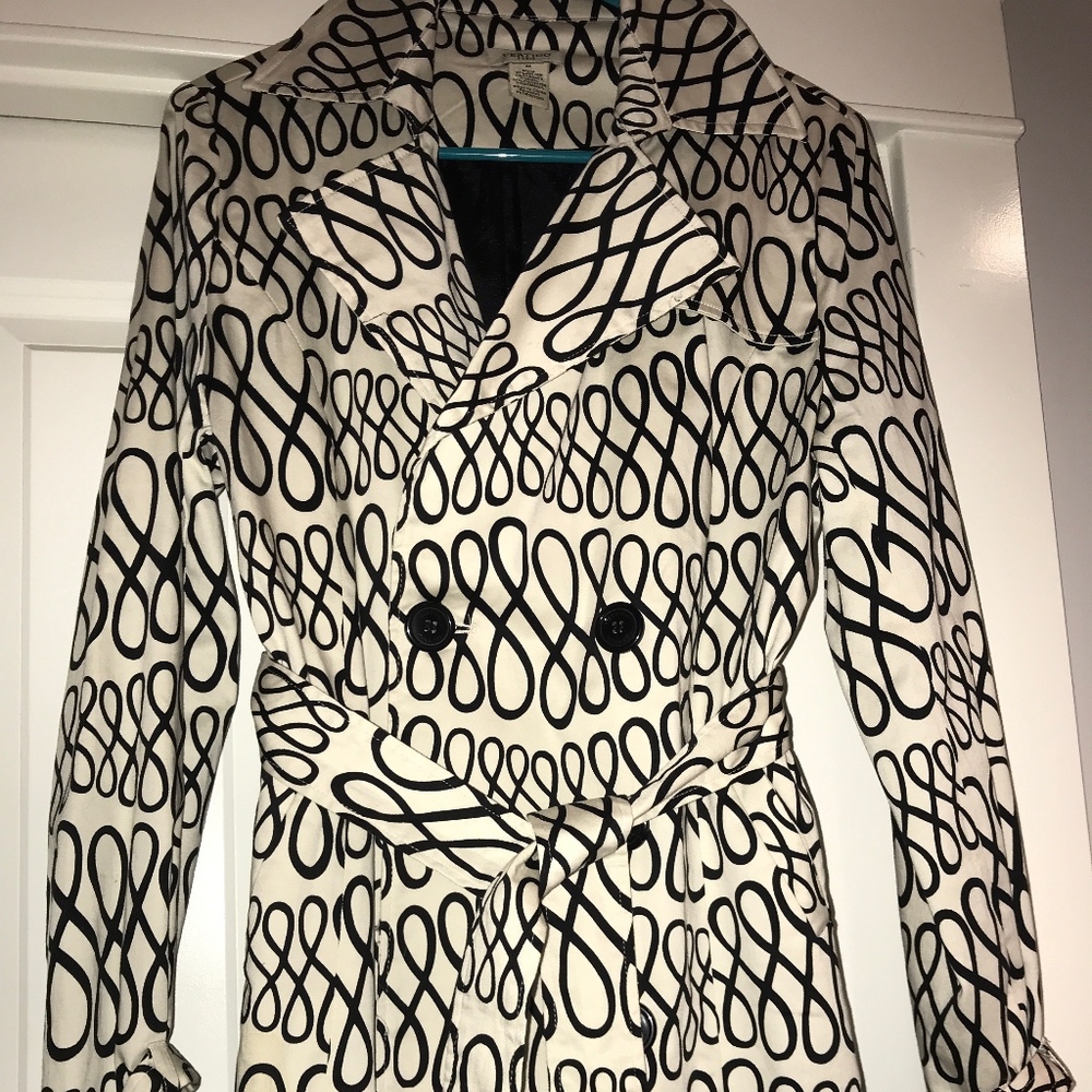 Belted Trenchcoat